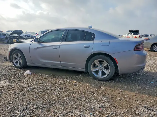 2C3CDXHG3JH125829 2018 DODGE CHARGER - Image 2