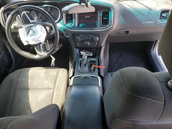 2C3CDXHG3JH133672 2018 DODGE CHARGER - Image 8