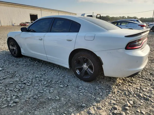2C3CDXHG3JH155882 2018 DODGE CHARGER - Image 2