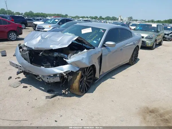 2C3CDXHG3JH175842 2018 DODGE CHARGER - Image 2