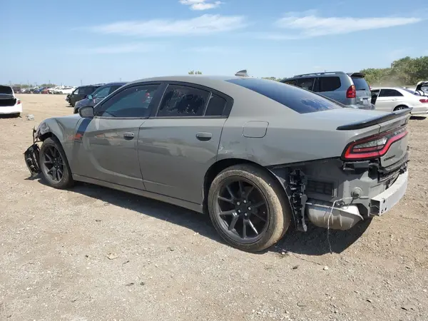 2C3CDXHG3JH186971 2018 DODGE CHARGER - Image 2