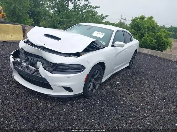 2C3CDXHG3JH207043 2018 DODGE CHARGER - Image 2