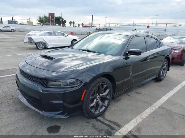 2C3CDXHG3JH218091 2018 DODGE CHARGER - Image 2