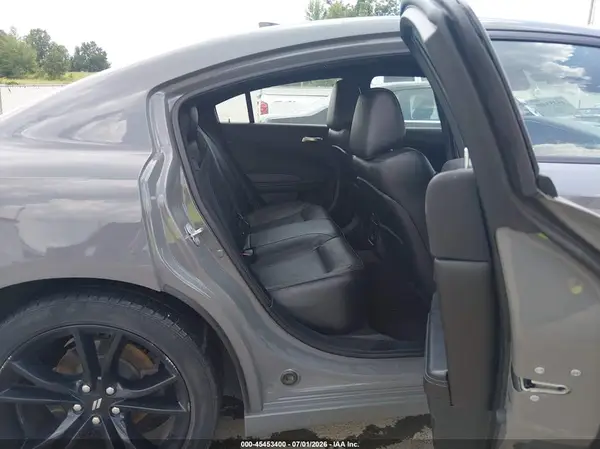 2C3CDXHG3JH220522 2018 DODGE CHARGER - Image 8