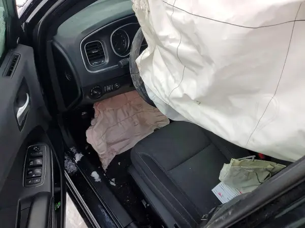 2C3CDXHG3JH277027 2018 DODGE CHARGER - Image 8