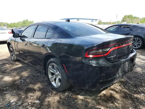 2C3CDXHG3JH303139 2018 DODGE CHARGER - Image 2