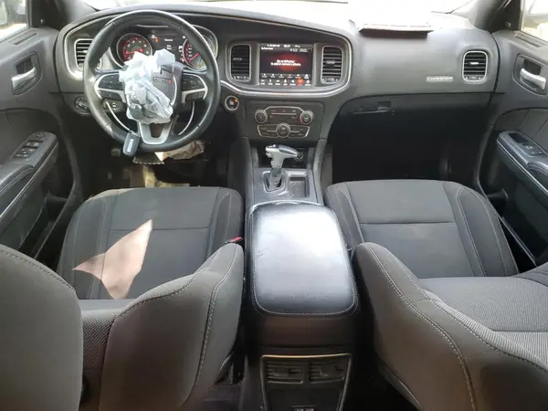 2C3CDXHG3JH303139 2018 DODGE CHARGER - Image 8
