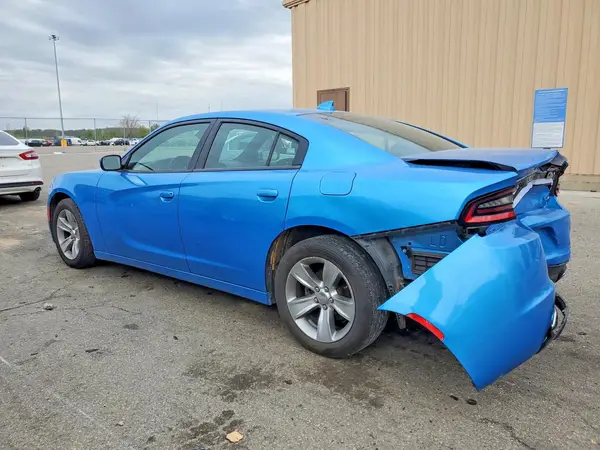 2C3CDXHG3JH306414 2018 DODGE CHARGER - Image 2