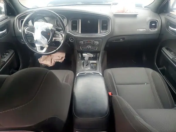 2C3CDXHG3JH313217 2018 DODGE CHARGER - Image 8