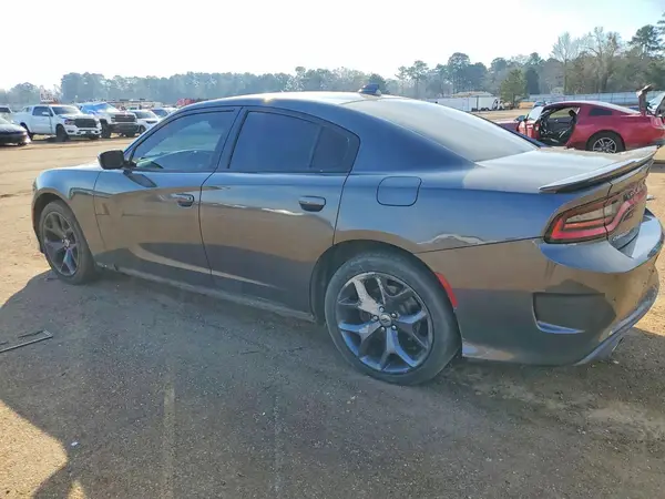 2C3CDXHG3KH526699 2019 DODGE CHARGER - Image 2