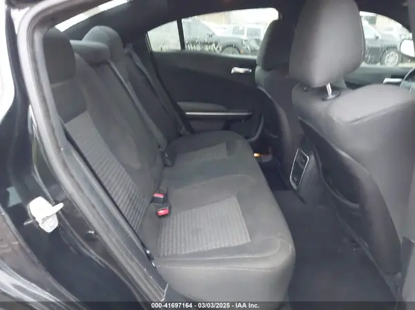 2C3CDXHG3KH527318 2019 DODGE CHARGER - Image 8