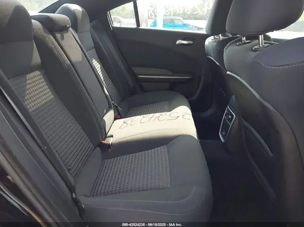 2C3CDXHG3KH562022 2019 DODGE CHARGER - Image 8