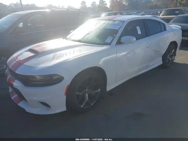 2C3CDXHG3KH562098 2019 DODGE CHARGER - Image 2