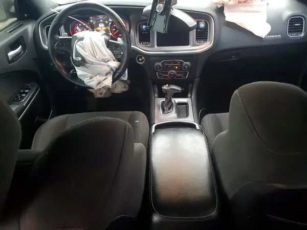 2C3CDXHG3KH578799 2019 DODGE CHARGER - Image 8