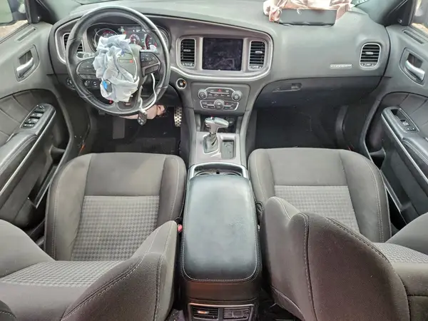 2C3CDXHG3KH687103 2019 DODGE CHARGER - Image 8
