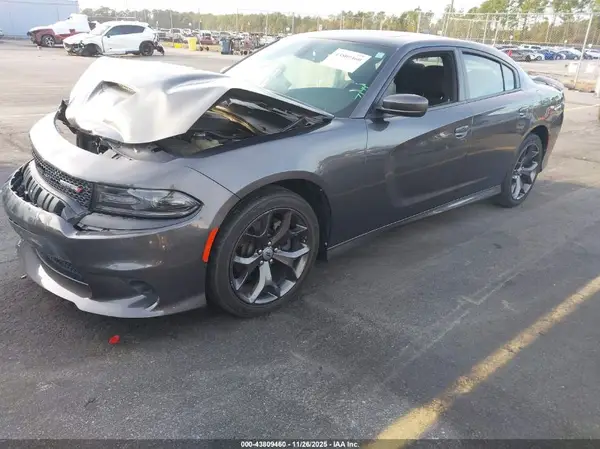 2C3CDXHG3KH740334 2019 DODGE CHARGER - Image 2