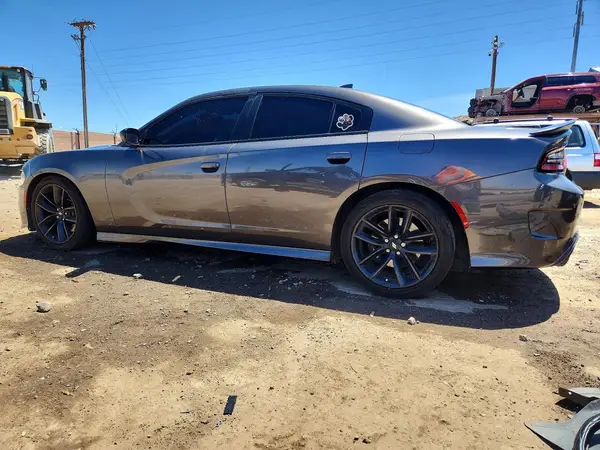 2C3CDXHG3LH245102 2020 DODGE CHARGER - Image 2