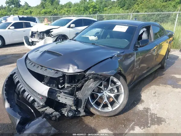 2C3CDXHG3PH575392 2023 DODGE CHARGER - Image 2
