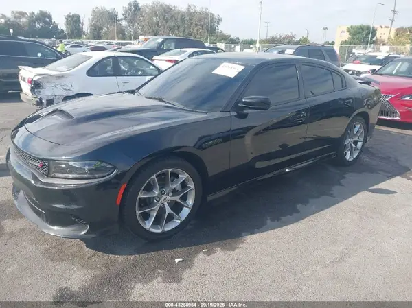 2C3CDXHG3PH643268 2023 DODGE CHARGER - Image 2