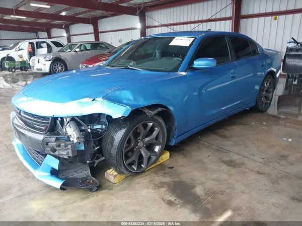 2C3CDXHG4GH133219 2016 DODGE CHARGER - Image 2