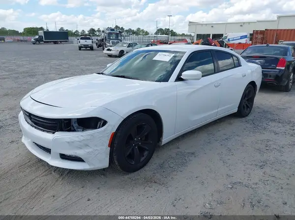 2C3CDXHG4GH140560 2016 DODGE CHARGER - Image 2