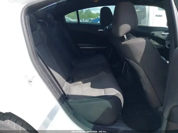 2C3CDXHG4GH140560 2016 DODGE CHARGER - Image 8