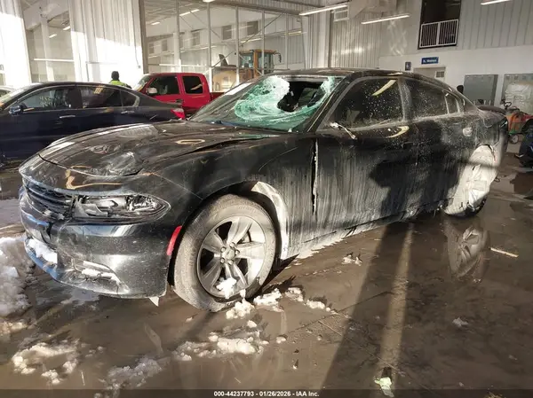 2C3CDXHG4GH180377 2016 DODGE CHARGER - Image 2