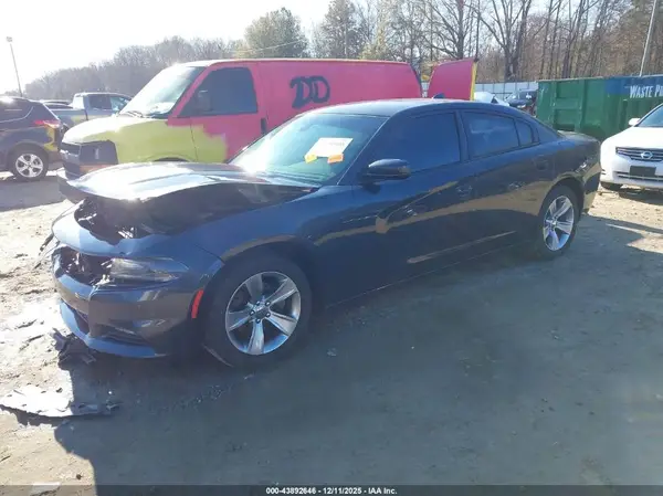 2C3CDXHG4GH185868 2016 DODGE CHARGER - Image 2