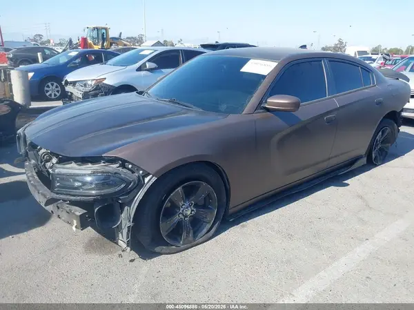 2C3CDXHG4GH204760 2016 DODGE CHARGER - Image 2