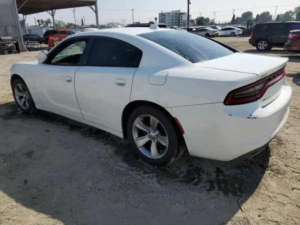 2C3CDXHG4GH235264 2016 DODGE CHARGER - Image 2