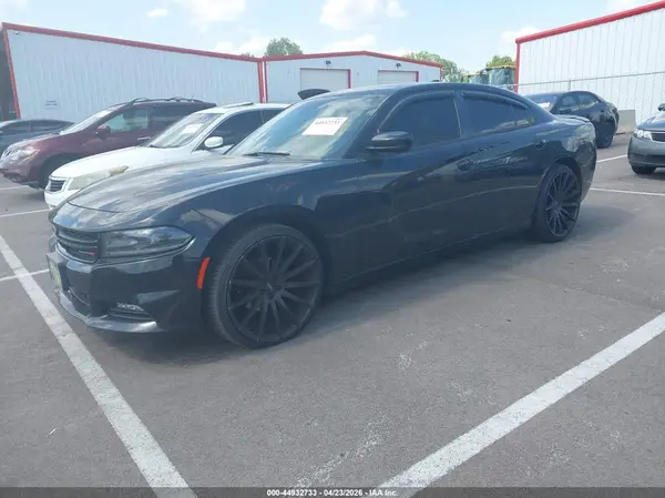 2C3CDXHG4GH250931 2016 DODGE CHARGER - Image 2