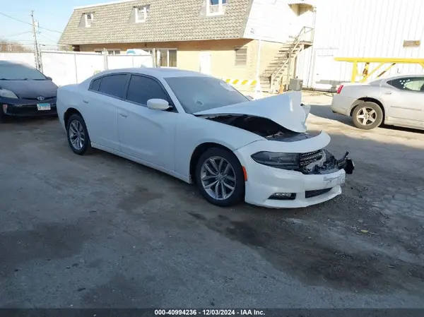 2C3CDXHG4GH302705 2016 DODGE CHARGER - Image 1
