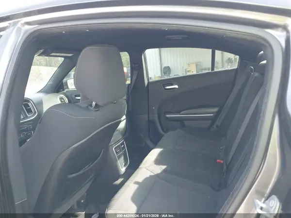 2C3CDXHG4GH350396 2016 DODGE CHARGER - Image 8