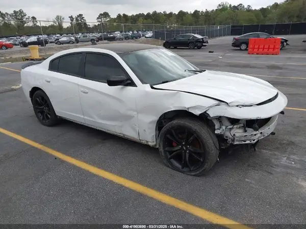 2C3CDXHG4HH504705 2017 DODGE CHARGER - Image 1