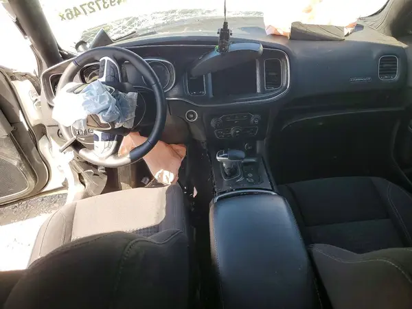 2C3CDXHG4HH537512 2017 DODGE CHARGER - Image 8