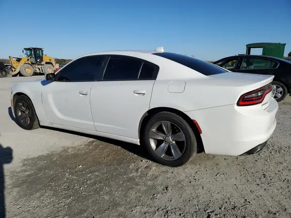 2C3CDXHG4HH562524 2017 DODGE CHARGER - Image 2