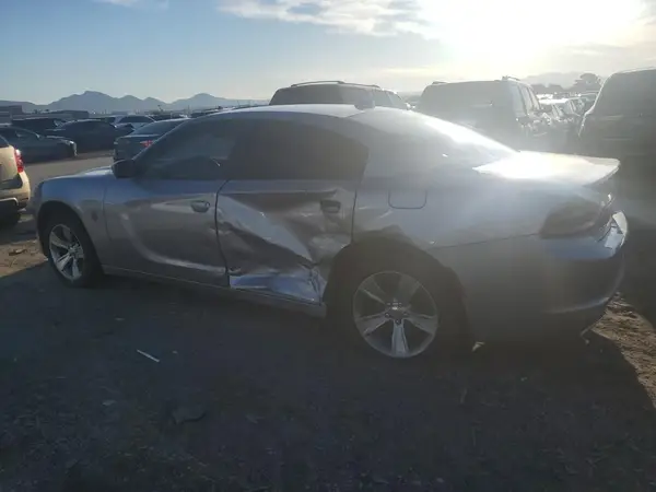 2C3CDXHG4HH563463 2017 DODGE CHARGER - Image 2