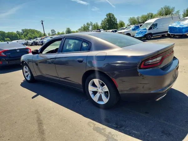 2C3CDXHG4HH563477 2017 DODGE CHARGER - Image 2