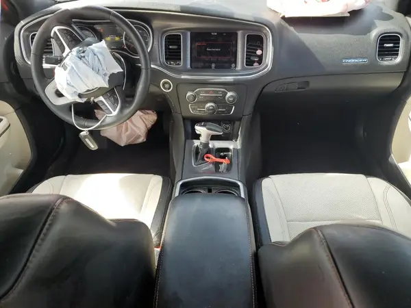 2C3CDXHG4HH575998 2017 DODGE CHARGER - Image 8