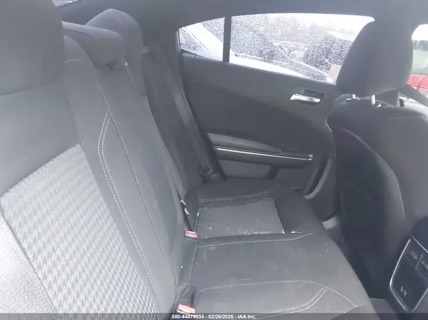 2C3CDXHG4HH576178 2017 DODGE CHARGER - Image 8
