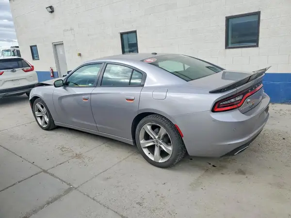 2C3CDXHG4HH595104 2017 DODGE CHARGER - Image 2