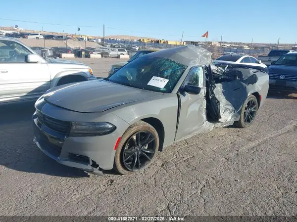 2C3CDXHG4HH652563 2017 DODGE CHARGER - Image 2