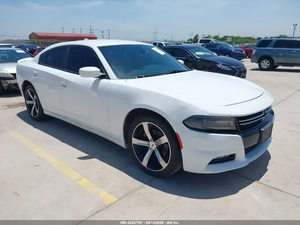 2C3CDXHG4HH652787 2017 DODGE CHARGER - Image 1