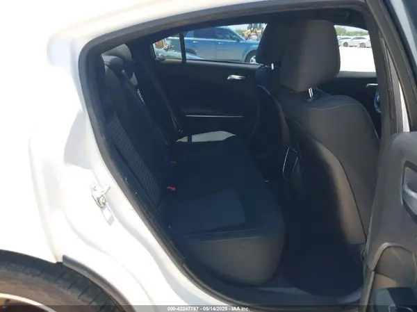 2C3CDXHG4HH652787 2017 DODGE CHARGER - Image 8