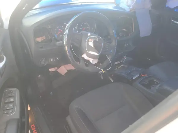 2C3CDXHG4HH666804 2017 DODGE CHARGER - Image 8