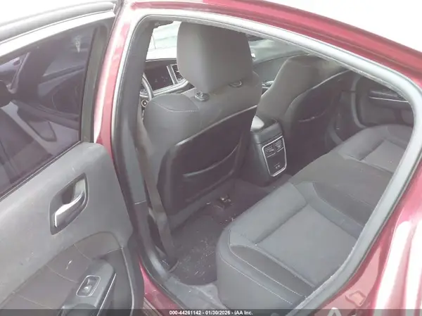 2C3CDXHG4HH667077 2017 DODGE CHARGER - Image 8