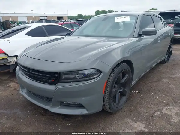 2C3CDXHG4JH145054 2018 DODGE CHARGER - Image 2