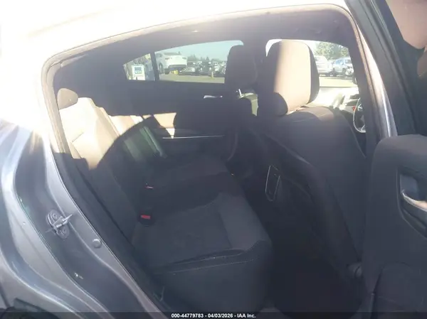 2C3CDXHG4JH153459 2018 DODGE CHARGER - Image 8