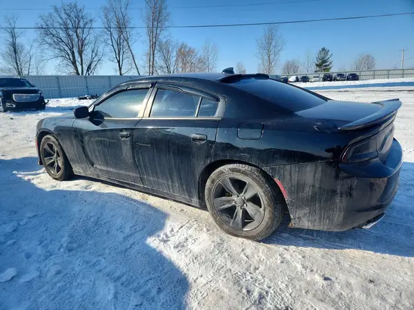 2C3CDXHG4JH166731 2018 DODGE CHARGER - Image 2