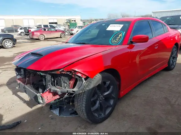2C3CDXHG4JH203101 2018 DODGE CHARGER - Image 2